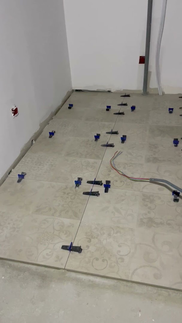 AEM RENOVATION — Photos 8